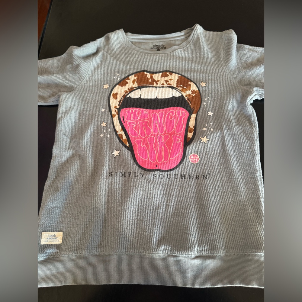 simply southern- “We Fancy Like” crew neck- size small- grey